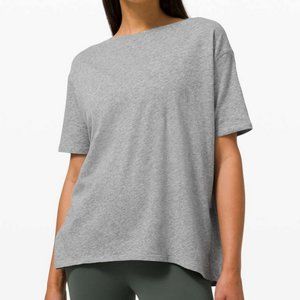 Lululemon 12 Back in Action Short-Sleeve T-Shirt - Heathered Core Medium Grey